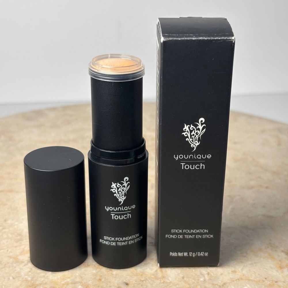 Younique Touch Stick Foundation 12g Velour DAMAGE
